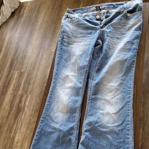 Medium wash, flare jeans